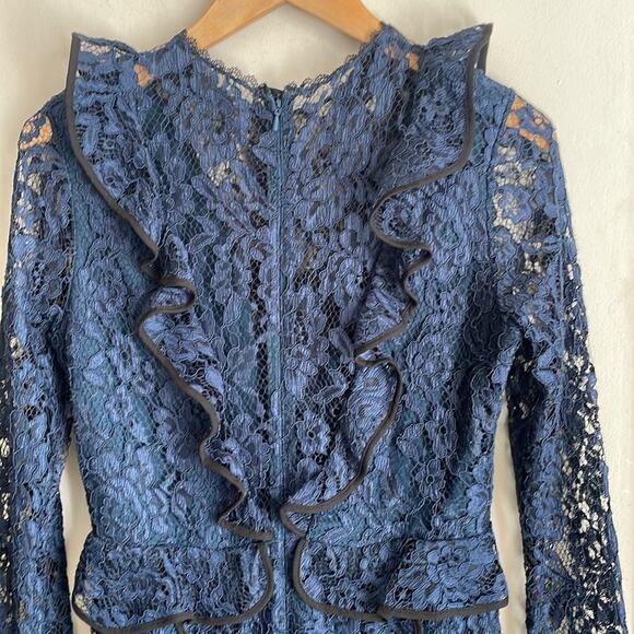 Alexis Mariette Dress in Navy Lace - Picture 8 of 16